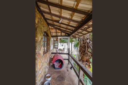 Casa à venda com 180m², 4 quartos e 2 vagas Casa à venda com 180m², 4 quartos e 2 vagasVaranda da Suíte