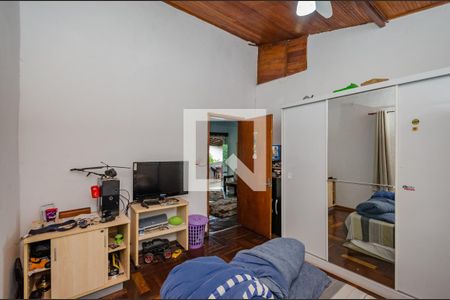 Casa à venda com 180m², 4 quartos e 2 vagas Casa à venda com 180m², 4 quartos e 2 vagasQuarto 4