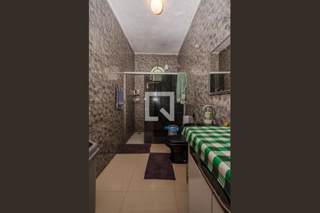 Casa à venda com 180m², 4 quartos e 2 vagas Casa à venda com 180m², 4 quartos e 2 vagasBanheiro Social