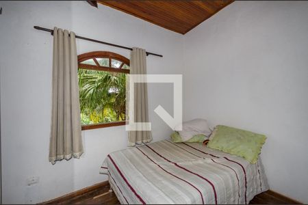 Casa à venda com 180m², 4 quartos e 2 vagas Casa à venda com 180m², 4 quartos e 2 vagasQuarto 3