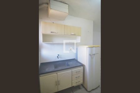 Cozinha de kitnet/studio para alugar com 1 quarto, 30m² em São Luis, Canoas