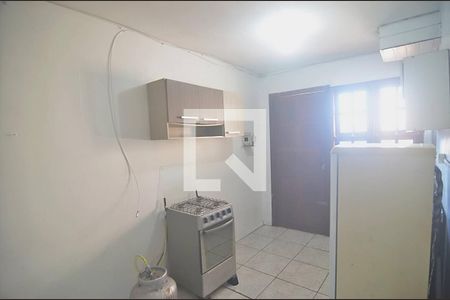 Cozinha de kitnet/studio para alugar com 1 quarto, 30m² em São Luis, Canoas