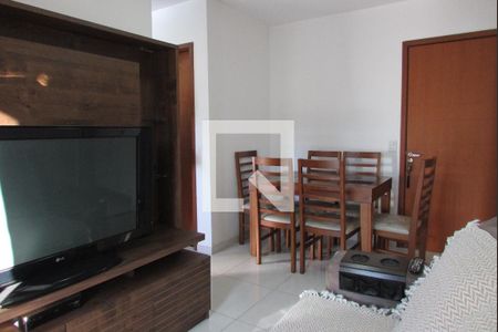 Sala de apartamento para alugar com 2 quartos, 50m² em Campo Grande, Rio de Janeiro