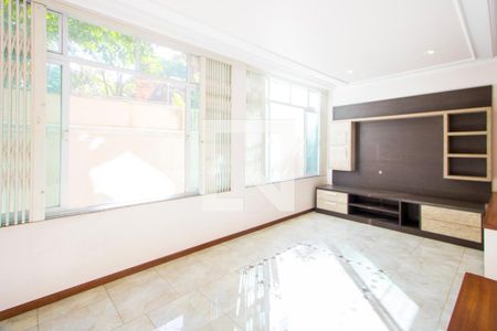 Sala de casa para alugar com 3 quartos, 550m² em Vila Floresta, Santo André
