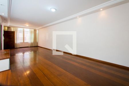 Sala de casa à venda com 3 quartos, 550m² em Vila Floresta, Santo André