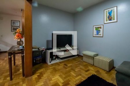 Sala de TV de casa de condomínio à venda com 3 quartos, 150m² em Vila Nova, Porto Alegre