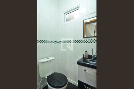 Lavabo de casa de condomínio à venda com 3 quartos, 75m² em Bairro Fátima, Canoas