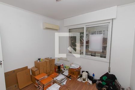 Quarto 2 de apartamento para alugar com 2 quartos, 60m² em São Sebastião, Porto Alegre