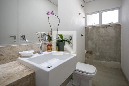 Lavabo de casa à venda com 5 quartos, 210m² em Santa Maria, Osasco