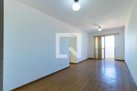 Sala de apartamento à venda com 3 quartos, 105m² em Taquaral, Campinas