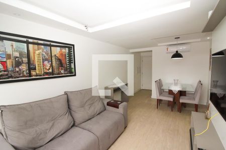 Sala de apartamento à venda com 2 quartos, 75m² em Jardim Botânico, Porto Alegre