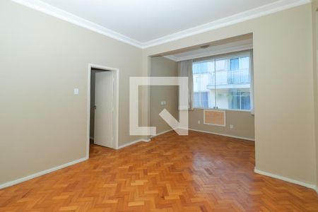 Apartamento à venda com 120m², 3 quartos e 1 vagaSala