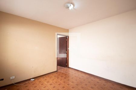 Sala de casa à venda com 2 quartos, 125m² em Santo Antônio, Osasco
