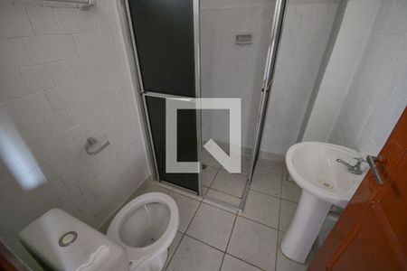 Banheiro de apartamento para alugar com 1 quarto, 36m² em Vila Guarani (z Sul), São Paulo