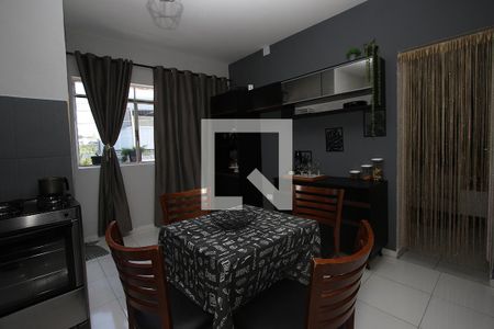 Casa à venda com 93m², 1 quarto e 2 vagasStudio - Cozinha