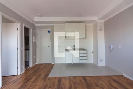 Sala e cozinha de apartamento para alugar com 1 quarto, 37m² em Presidente Altino, Osasco