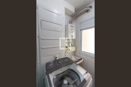 Apartamento à venda com 77m², 3 quartos e 2 vagas Apartamento à venda com 77m², 3 quartos e 2 vagasÁrea de Serviço