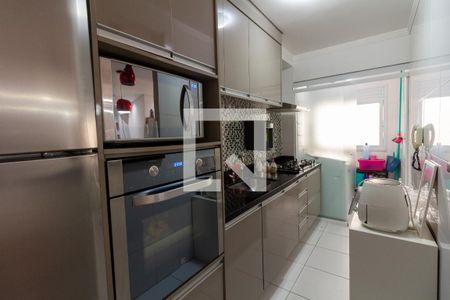 Apartamento à venda com 77m², 3 quartos e 2 vagas Apartamento à venda com 77m², 3 quartos e 2 vagasCozinha