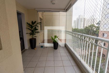 Varanda de apartamento para alugar com 3 quartos, 77m² em Jardim Arpoador, São Paulo