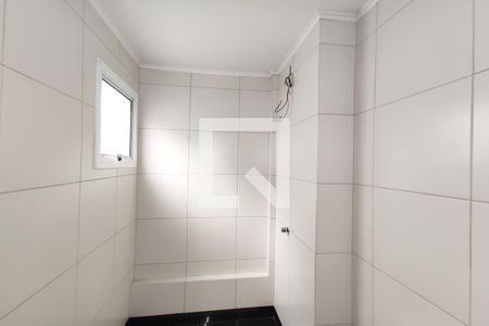 Banheiro de apartamento à venda com 1 quarto, 52m² em Scharlau, São Leopoldo