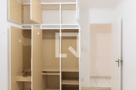 Quarto 1 - Armários de apartamento à venda com 2 quartos, 57m² em Jardim Pauliceia, Campinas