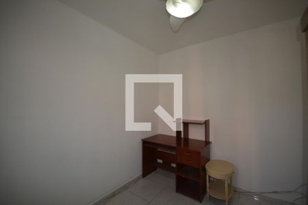 Quarto 1 de apartamento para alugar com 2 quartos, 55m² em Jardim Sulacap, Rio de Janeiro