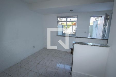 Sala de casa para alugar com 2 quartos, 80m² em Bar Cavalheiros, Duque de Caxias