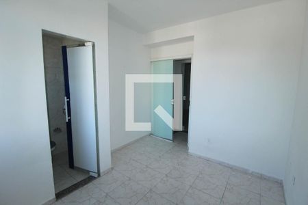 Quarto de casa para alugar com 2 quartos, 80m² em Bar Cavalheiros, Duque de Caxias