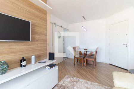 Sala de apartamento para alugar com 3 quartos, 68m² em Vila Brasilio Machado, São Paulo