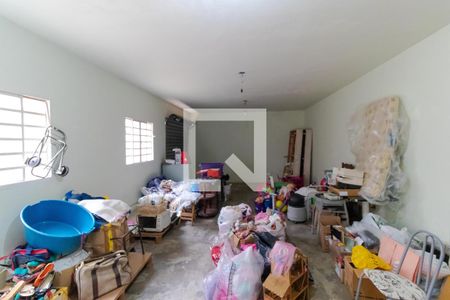 Salão de casa à venda com 3 quartos, 167m² em Cambuí, Campinas