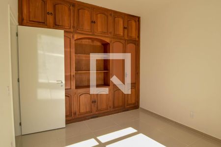 Quarto  de apartamento para alugar com 3 quartos, 150m² em Copacabana, Rio de Janeiro