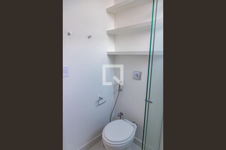 Banheiro da suíte de apartamento à venda com 1 quarto, 49m² em Recanto Paraíso, São Paulo