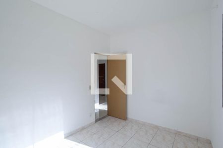 Quarto 1 de apartamento para alugar com 2 quartos, 44m² em Heliópolis, Belo Horizonte