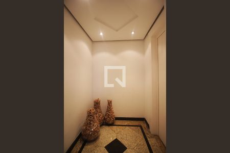 Hall privativo de apartamento à venda com 4 quartos, 200m² em Jardim Ampliação, São Paulo