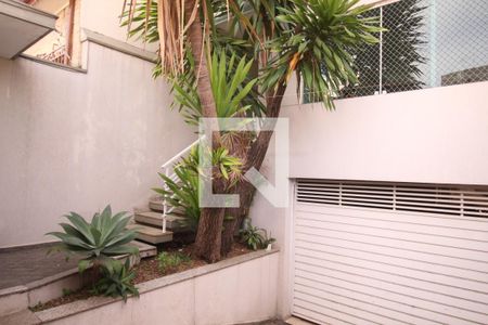 Fachada de casa à venda com 3 quartos, 330m² em Tucuruvi, São Paulo