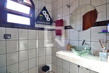 Lavabo de casa à venda com 4 quartos, 353m² em Parque Jaçatuba, Santo André