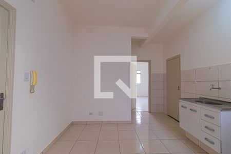 Sala/Cozinha de apartamento para alugar com 1 quarto, 43m² em Consolação, São Paulo