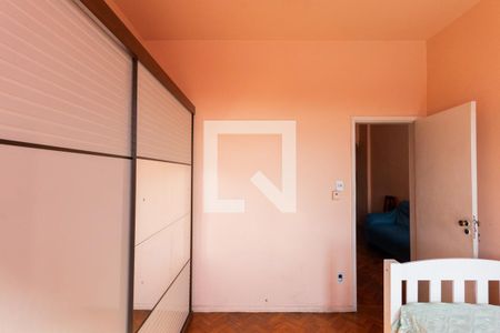 Quarto 1 de apartamento para alugar com 2 quartos, 56m² em Benfica, Rio de Janeiro