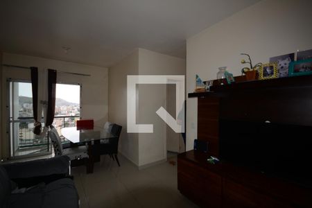 Sala de apartamento à venda com 2 quartos, 64m² em Braz de Pina, Rio de Janeiro