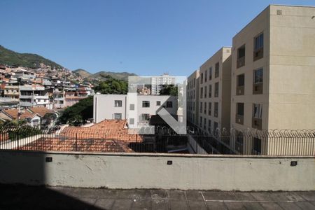 Vista de apartamento à venda com 2 quartos, 50m² em Lins de Vasconcelos, Rio de Janeiro