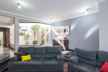 Sala de Estar de casa à venda com 3 quartos, 251m² em Vila Eldízia, Santo André