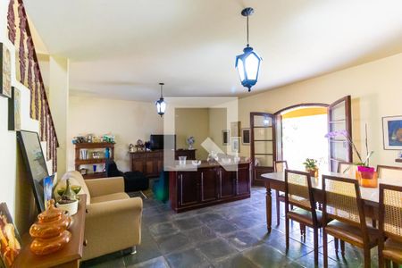 Sala de casa para alugar com 3 quartos, 380m² em Parque Jatibaia (sousas), Campinas
