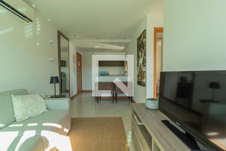 Sala de apartamento para alugar com 1 quarto, 36m² em Jacarepaguá, Rio de Janeiro