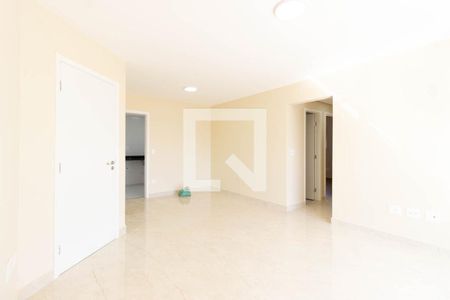 Sala de apartamento à venda com 3 quartos, 82m² em Vila Paiva, São Paulo