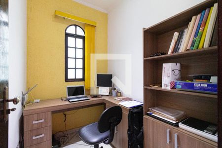 Escritório de casa à venda com 3 quartos, 246m² em Santa Maria, Osasco