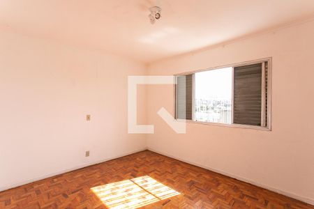 Quarto 1 de casa à venda com 2 quartos, 150m² em Vila Salete, São Paulo