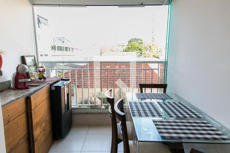 Sala   de apartamento à venda com 2 quartos, 47m² em Vila Gustavo, São Paulo