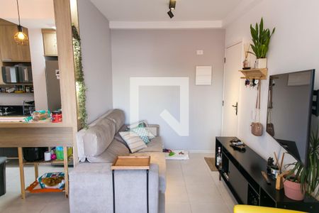 Sala   de apartamento à venda com 2 quartos, 47m² em Vila Gustavo, São Paulo