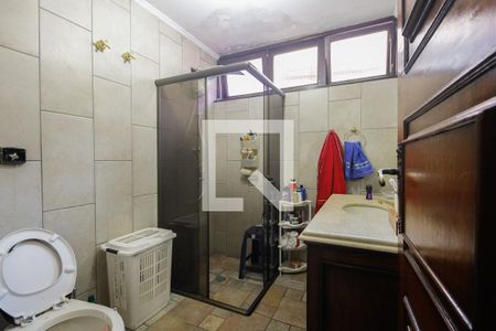 Banheiro  de casa à venda com 3 quartos, 345m² em Vila Fernandes, São Paulo