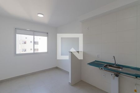 Sala de apartamento à venda com 2 quartos, 32m² em Parque Sevilha, São Paulo